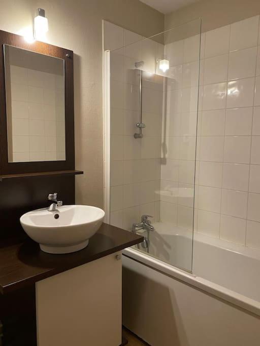 Appartement Avec Cabine Arreau Exteriör bild